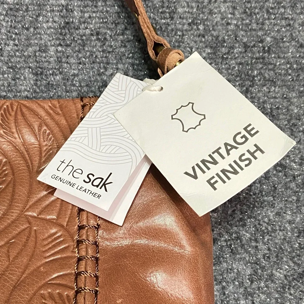 The Sak sak melrose